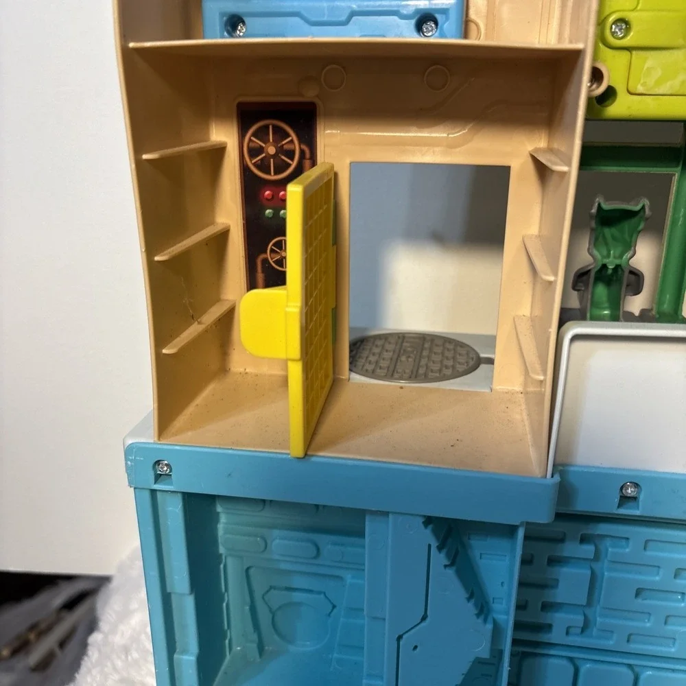 Imaginext Teenage Mutant Ninja Turtles  Chinatown Playset
